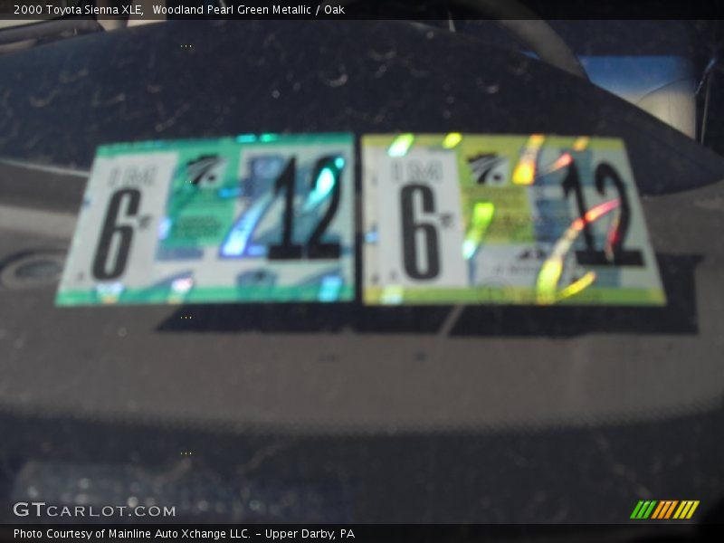 Woodland Pearl Green Metallic / Oak 2000 Toyota Sienna XLE