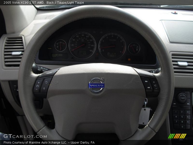 Black / Taupe/Light Taupe 2005 Volvo XC90 2.5T AWD