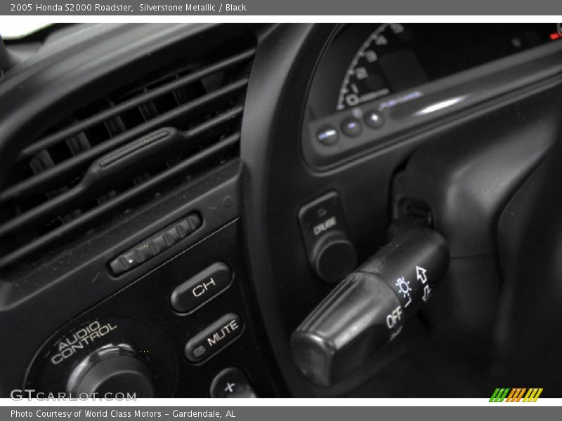 Silverstone Metallic / Black 2005 Honda S2000 Roadster