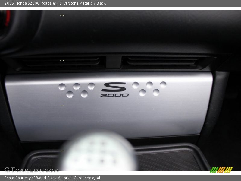 Silverstone Metallic / Black 2005 Honda S2000 Roadster