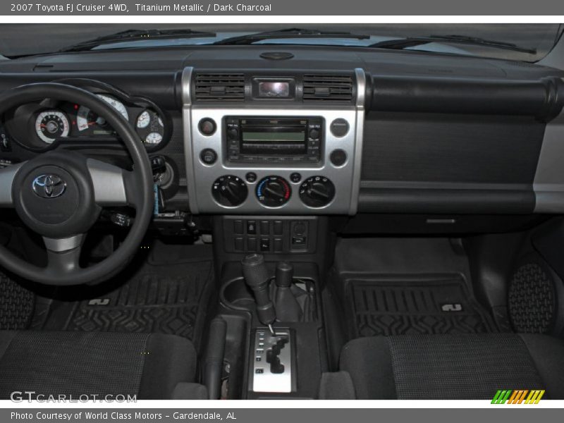 Titanium Metallic / Dark Charcoal 2007 Toyota FJ Cruiser 4WD