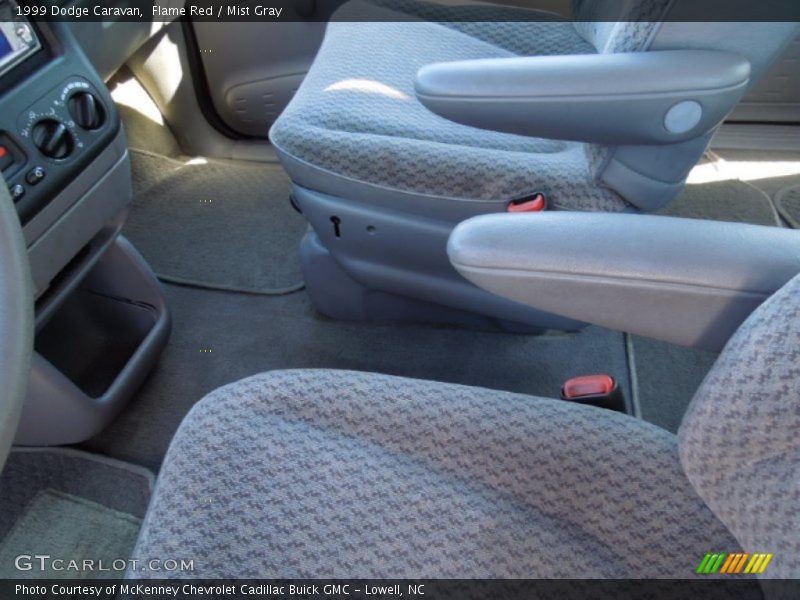 Flame Red / Mist Gray 1999 Dodge Caravan