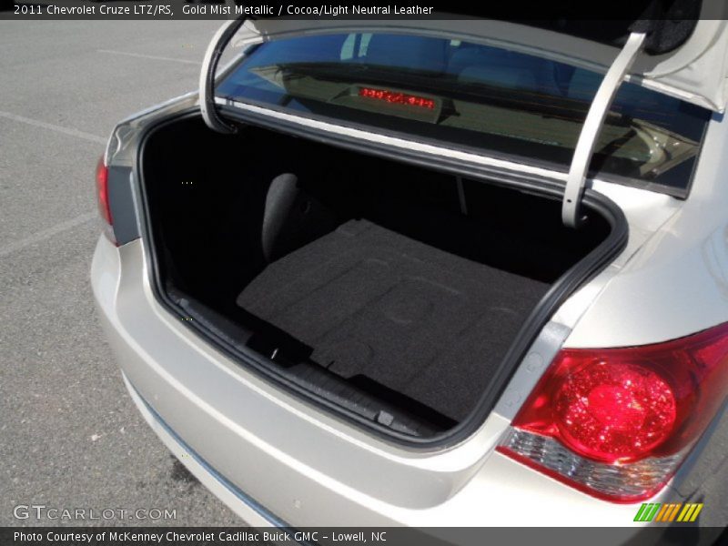 Gold Mist Metallic / Cocoa/Light Neutral Leather 2011 Chevrolet Cruze LTZ/RS