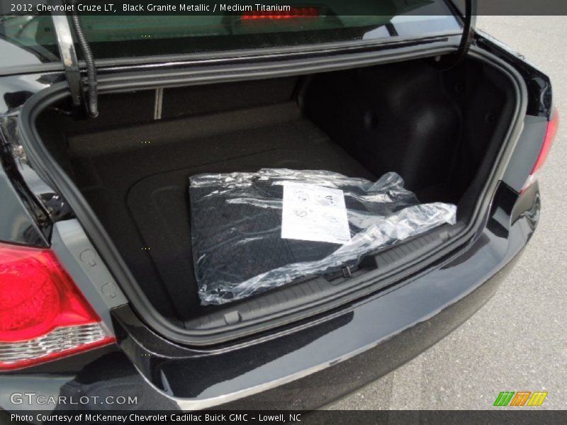 Black Granite Metallic / Medium Titanium 2012 Chevrolet Cruze LT