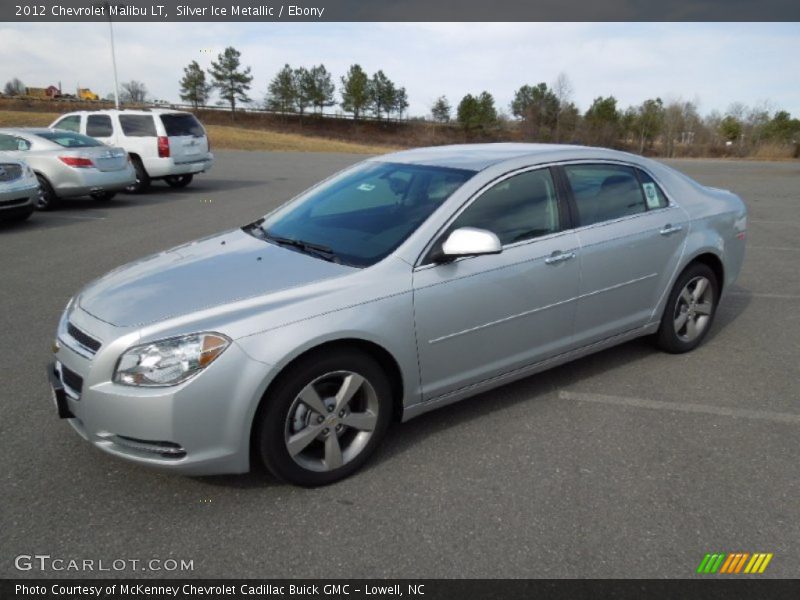 Front 3/4 View of 2012 Malibu LT