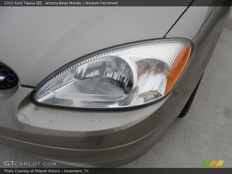 Arizona Beige Metallic / Medium Parchment 2003 Ford Taurus SES