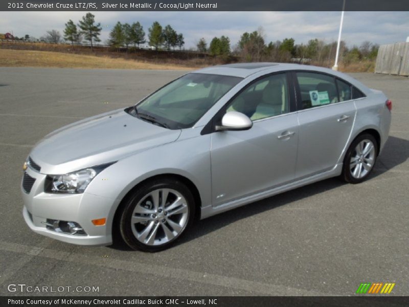 Front 3/4 View of 2012 Cruze LTZ/RS