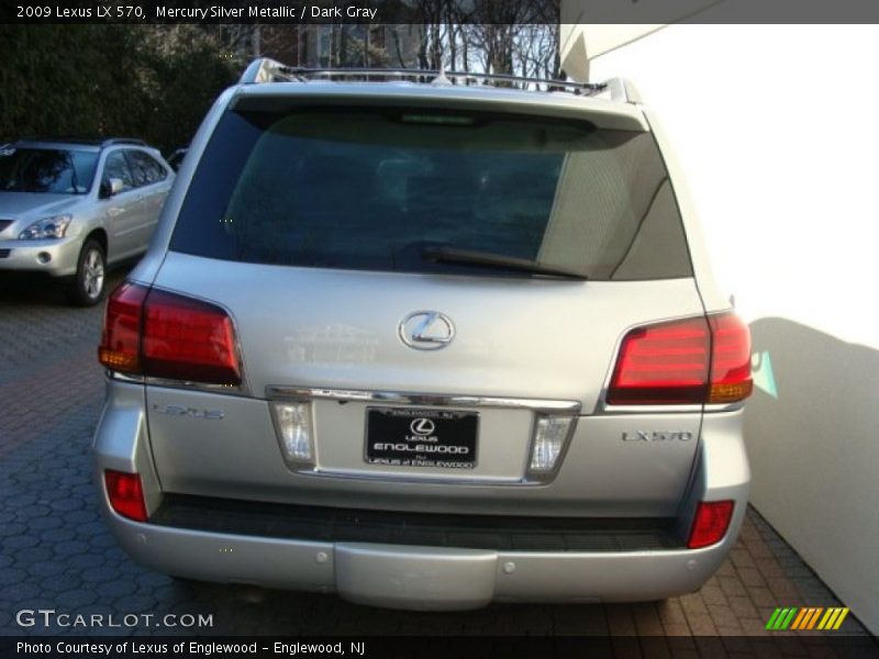 Mercury Silver Metallic / Dark Gray 2009 Lexus LX 570