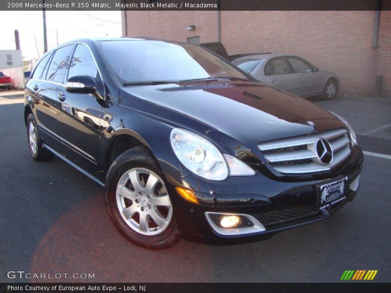Majestic Black Metallic / Macadamia 2006 Mercedes-Benz R 350 4Matic
