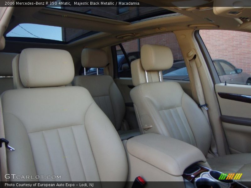 Majestic Black Metallic / Macadamia 2006 Mercedes-Benz R 350 4Matic