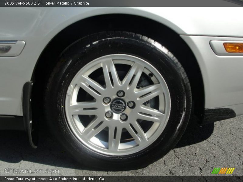 Silver Metallic / Graphite 2005 Volvo S80 2.5T