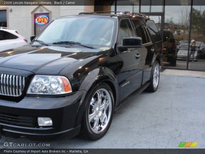 Black / Camel 2006 Lincoln Navigator Ultimate