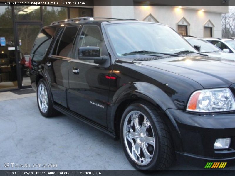 Black / Camel 2006 Lincoln Navigator Ultimate