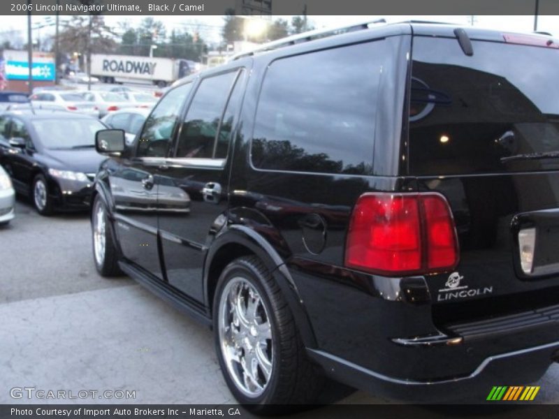 Black / Camel 2006 Lincoln Navigator Ultimate