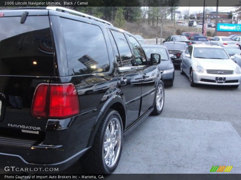 Black / Camel 2006 Lincoln Navigator Ultimate