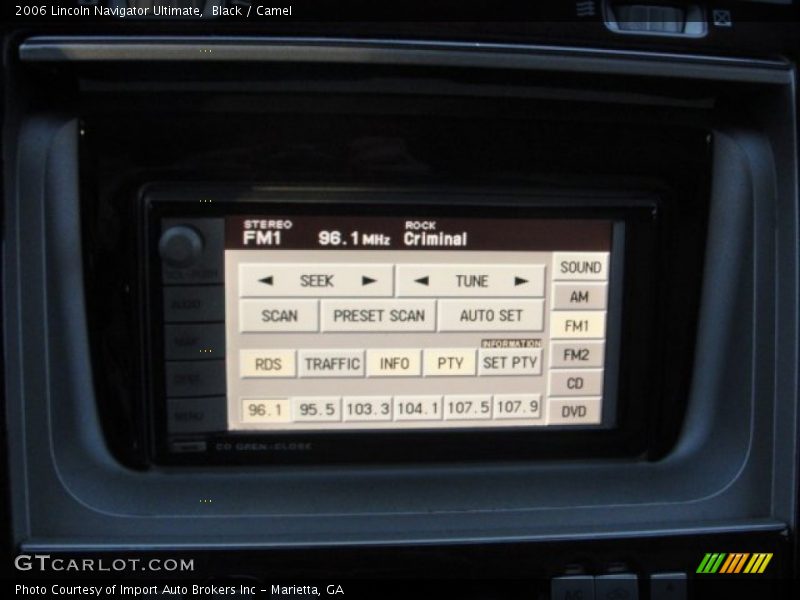 Black / Camel 2006 Lincoln Navigator Ultimate