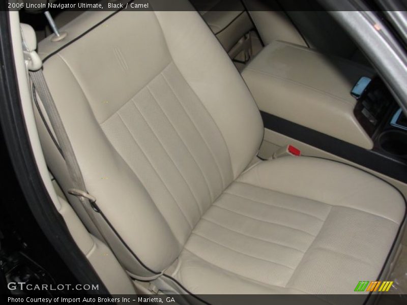 Black / Camel 2006 Lincoln Navigator Ultimate