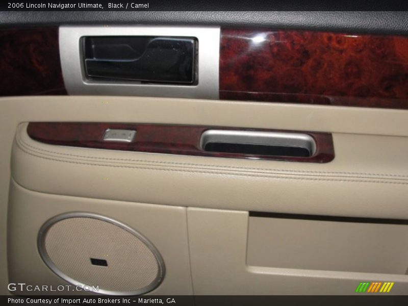 Black / Camel 2006 Lincoln Navigator Ultimate