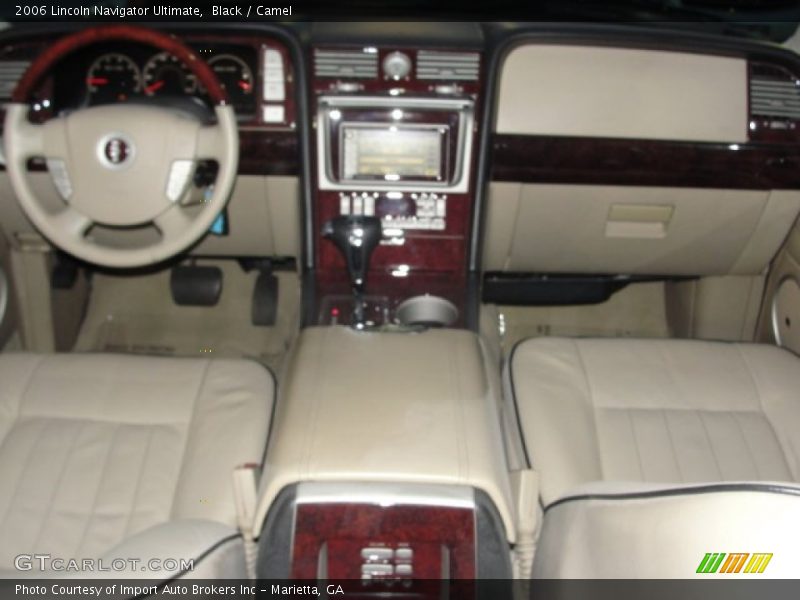 Black / Camel 2006 Lincoln Navigator Ultimate