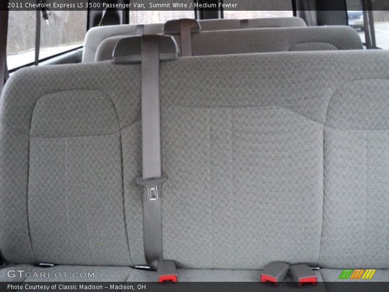Summit White / Medium Pewter 2011 Chevrolet Express LS 3500 Passenger Van