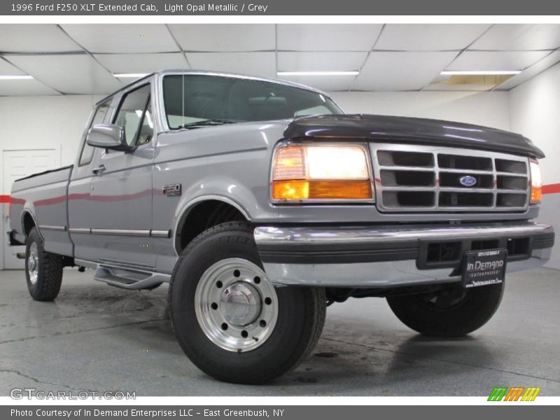 Light Opal Metallic / Grey 1996 Ford F250 XLT Extended Cab