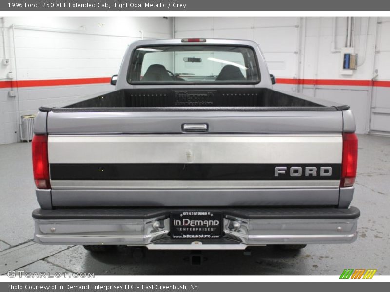 Light Opal Metallic / Grey 1996 Ford F250 XLT Extended Cab