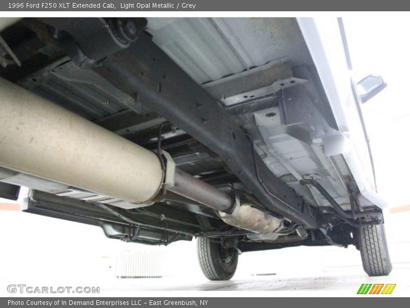 Undercarriage of 1996 F250 XLT Extended Cab