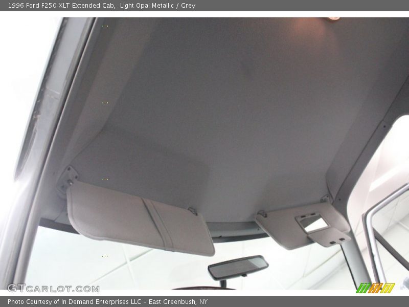 Light Opal Metallic / Grey 1996 Ford F250 XLT Extended Cab