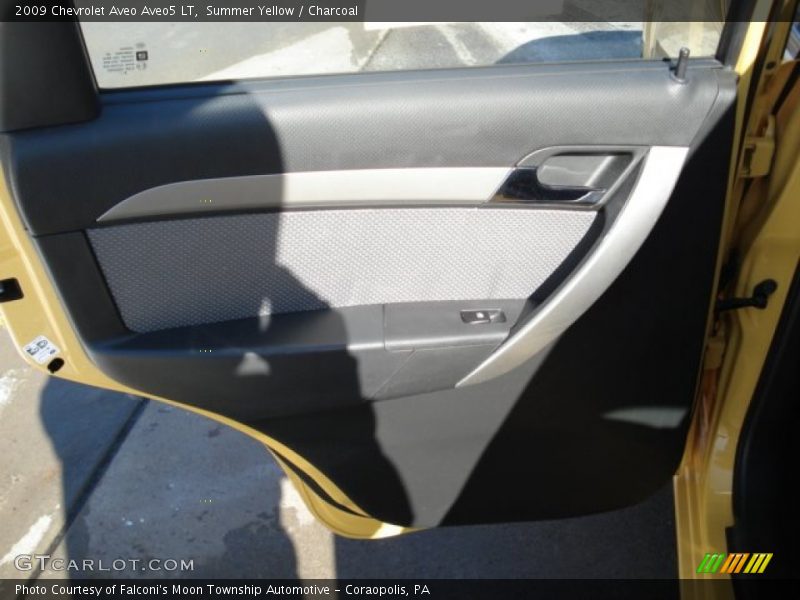 Summer Yellow / Charcoal 2009 Chevrolet Aveo Aveo5 LT