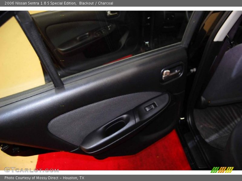 Blackout / Charcoal 2006 Nissan Sentra 1.8 S Special Edition