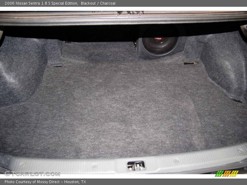 Blackout / Charcoal 2006 Nissan Sentra 1.8 S Special Edition
