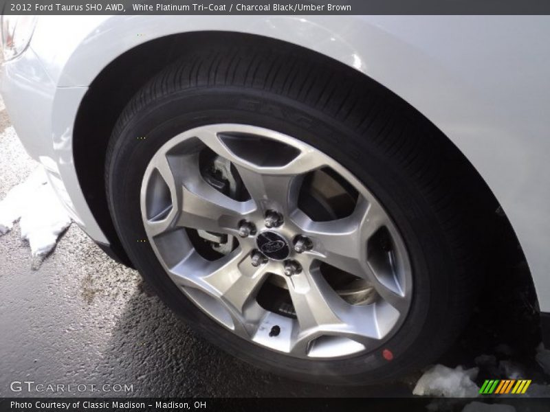  2012 Taurus SHO AWD Wheel
