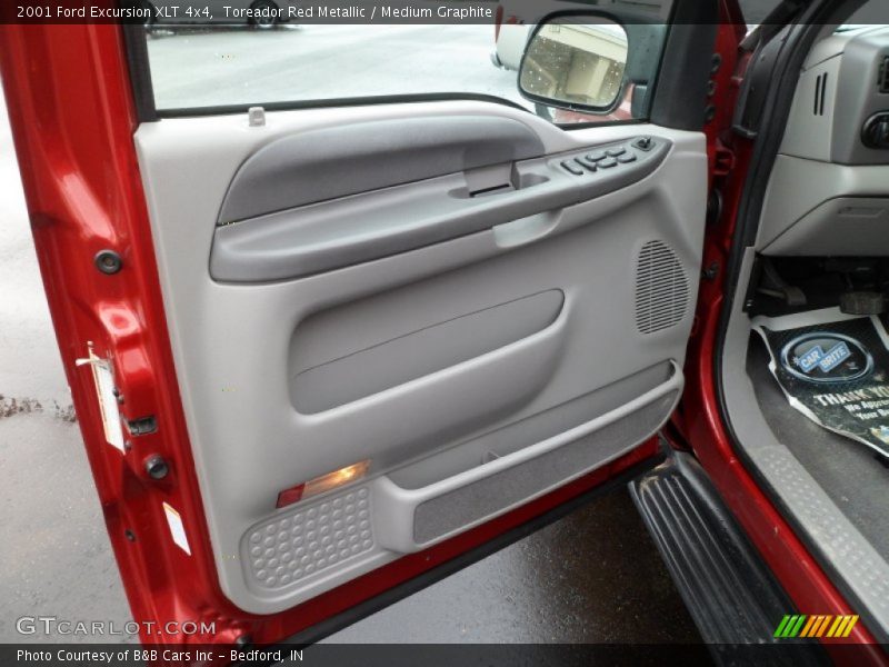 Toreador Red Metallic / Medium Graphite 2001 Ford Excursion XLT 4x4