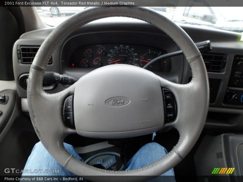 Toreador Red Metallic / Medium Graphite 2001 Ford Excursion XLT 4x4