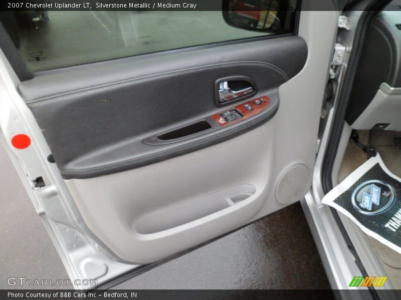 Silverstone Metallic / Medium Gray 2007 Chevrolet Uplander LT