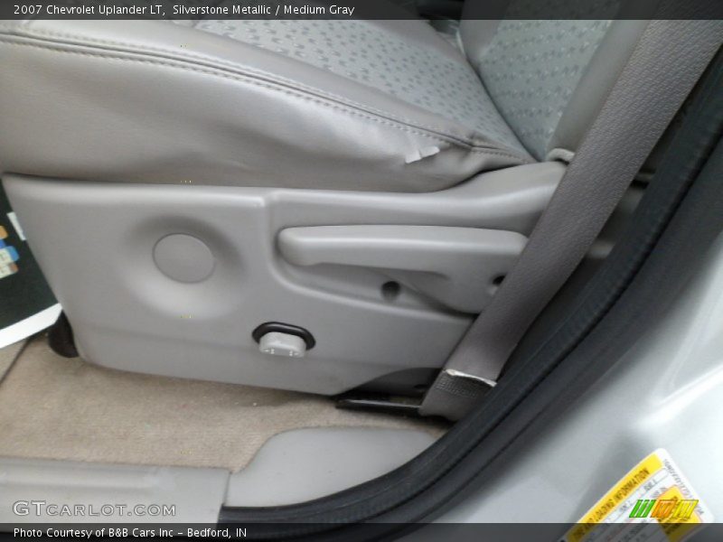 Silverstone Metallic / Medium Gray 2007 Chevrolet Uplander LT