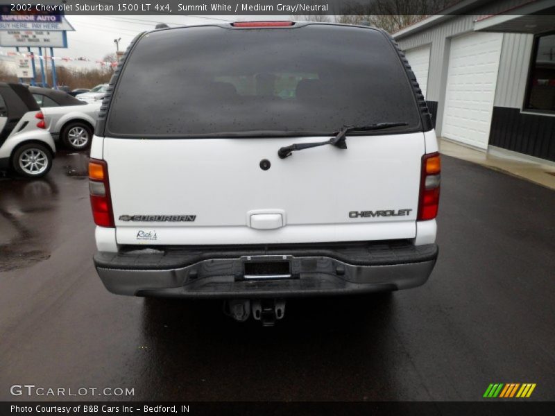 Summit White / Medium Gray/Neutral 2002 Chevrolet Suburban 1500 LT 4x4