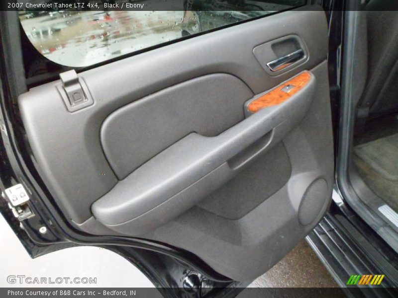Black / Ebony 2007 Chevrolet Tahoe LTZ 4x4