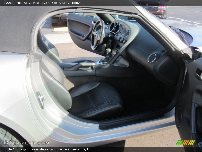 Cool Silver / Ebony 2006 Pontiac Solstice Roadster