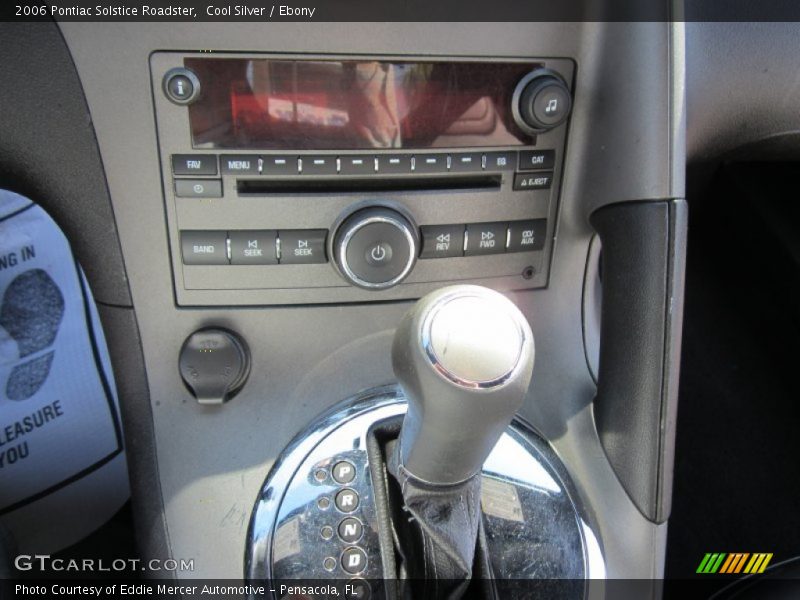 Cool Silver / Ebony 2006 Pontiac Solstice Roadster