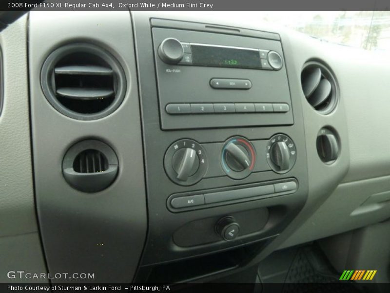 Oxford White / Medium Flint Grey 2008 Ford F150 XL Regular Cab 4x4