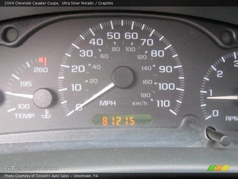 Ultra Silver Metallic / Graphite 2004 Chevrolet Cavalier Coupe