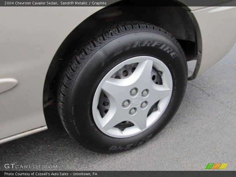 Sandrift Metallic / Graphite 2004 Chevrolet Cavalier Sedan
