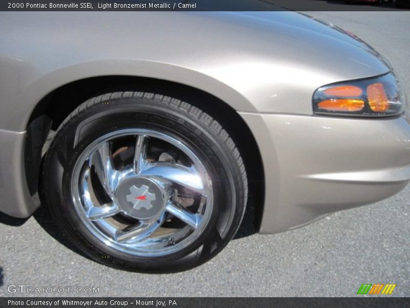Light Bronzemist Metallic / Camel 2000 Pontiac Bonneville SSEi