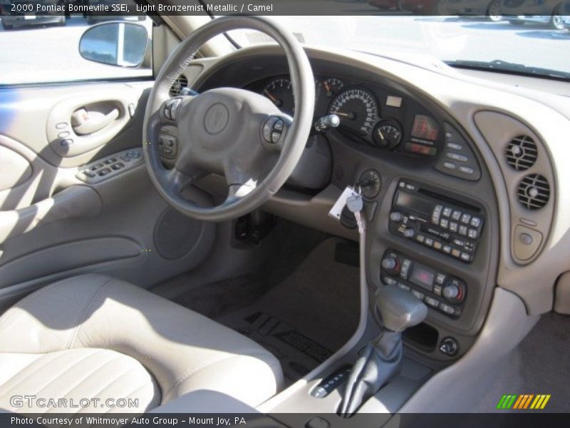 Light Bronzemist Metallic / Camel 2000 Pontiac Bonneville SSEi
