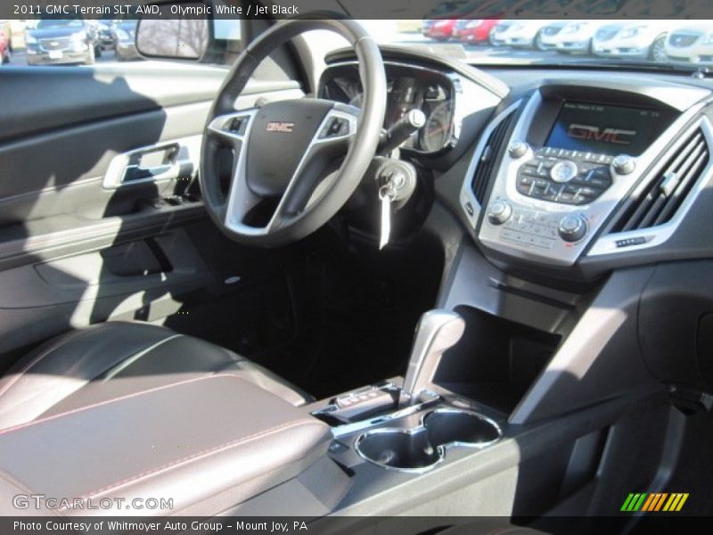 Olympic White / Jet Black 2011 GMC Terrain SLT AWD