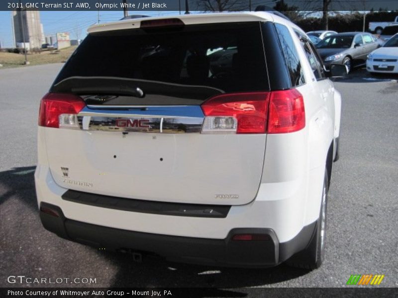 Olympic White / Jet Black 2011 GMC Terrain SLT AWD