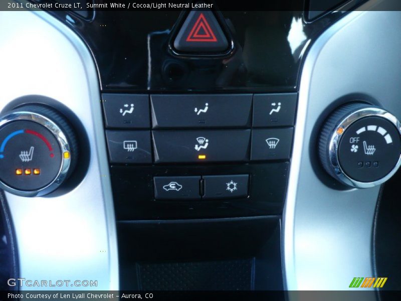 Summit White / Cocoa/Light Neutral Leather 2011 Chevrolet Cruze LT