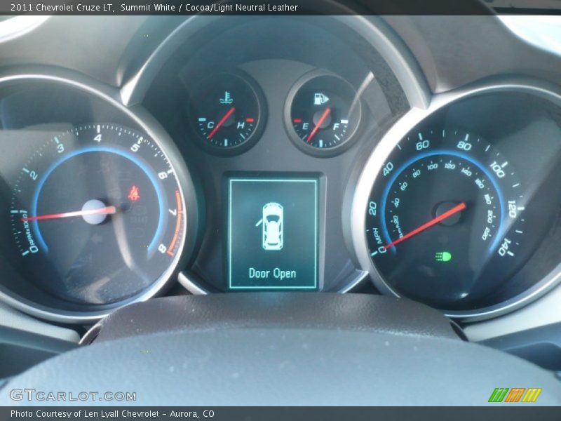 Summit White / Cocoa/Light Neutral Leather 2011 Chevrolet Cruze LT
