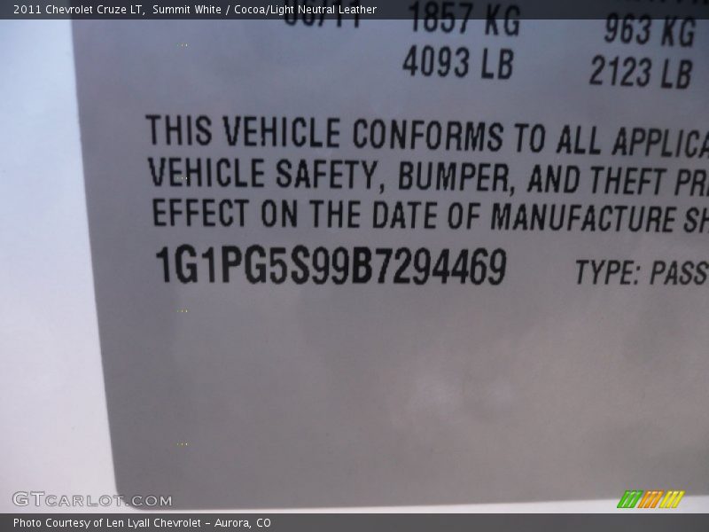 Summit White / Cocoa/Light Neutral Leather 2011 Chevrolet Cruze LT